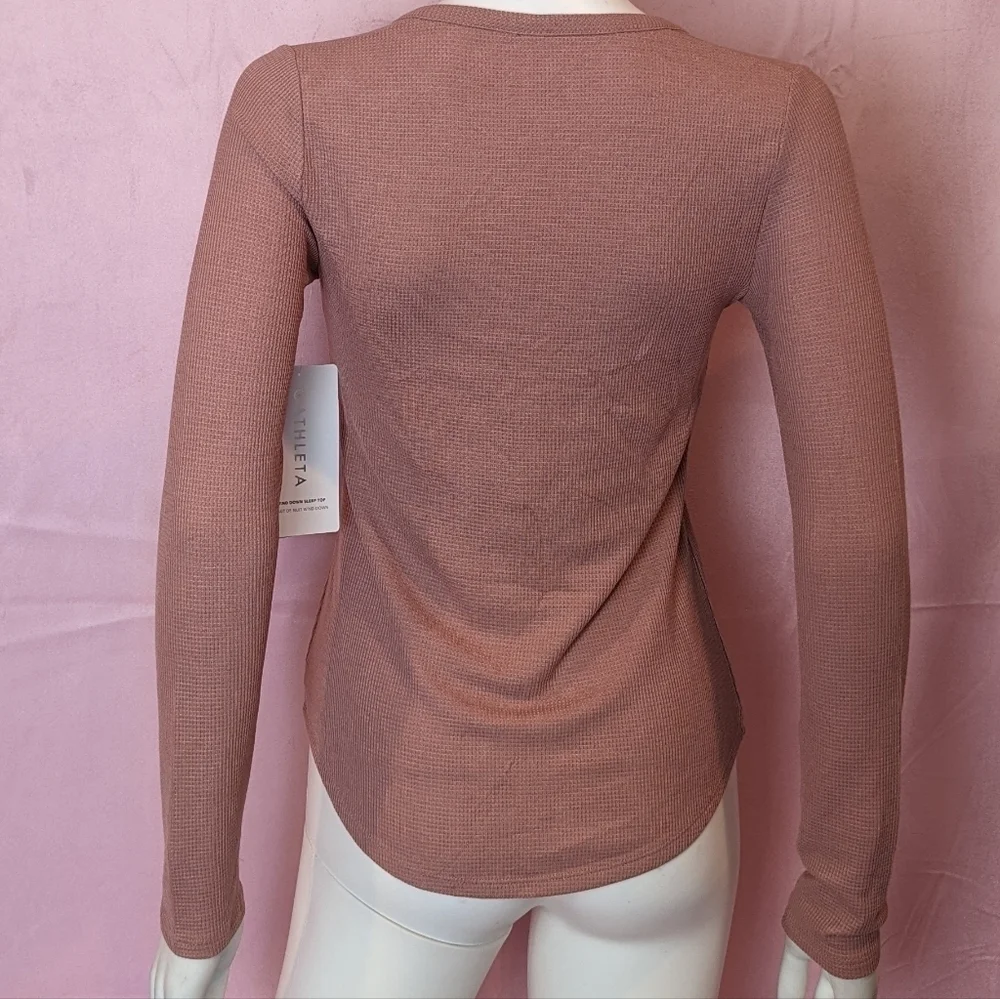 Athleta Wind Down Long Sleeve Sleep Top in Palermo Pink